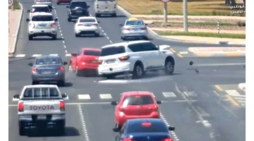 استخدام الهاتف يتصدر المخالفات المرورية.. حوادث متزايدة في أبوظبي